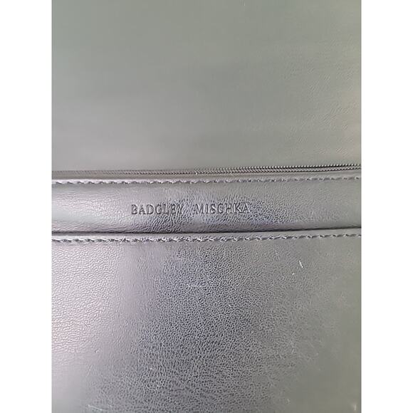 Badgley Mischka Quilted Mini Crossbody – Black/Gold Logo 9x6 - Picture 7 of 10